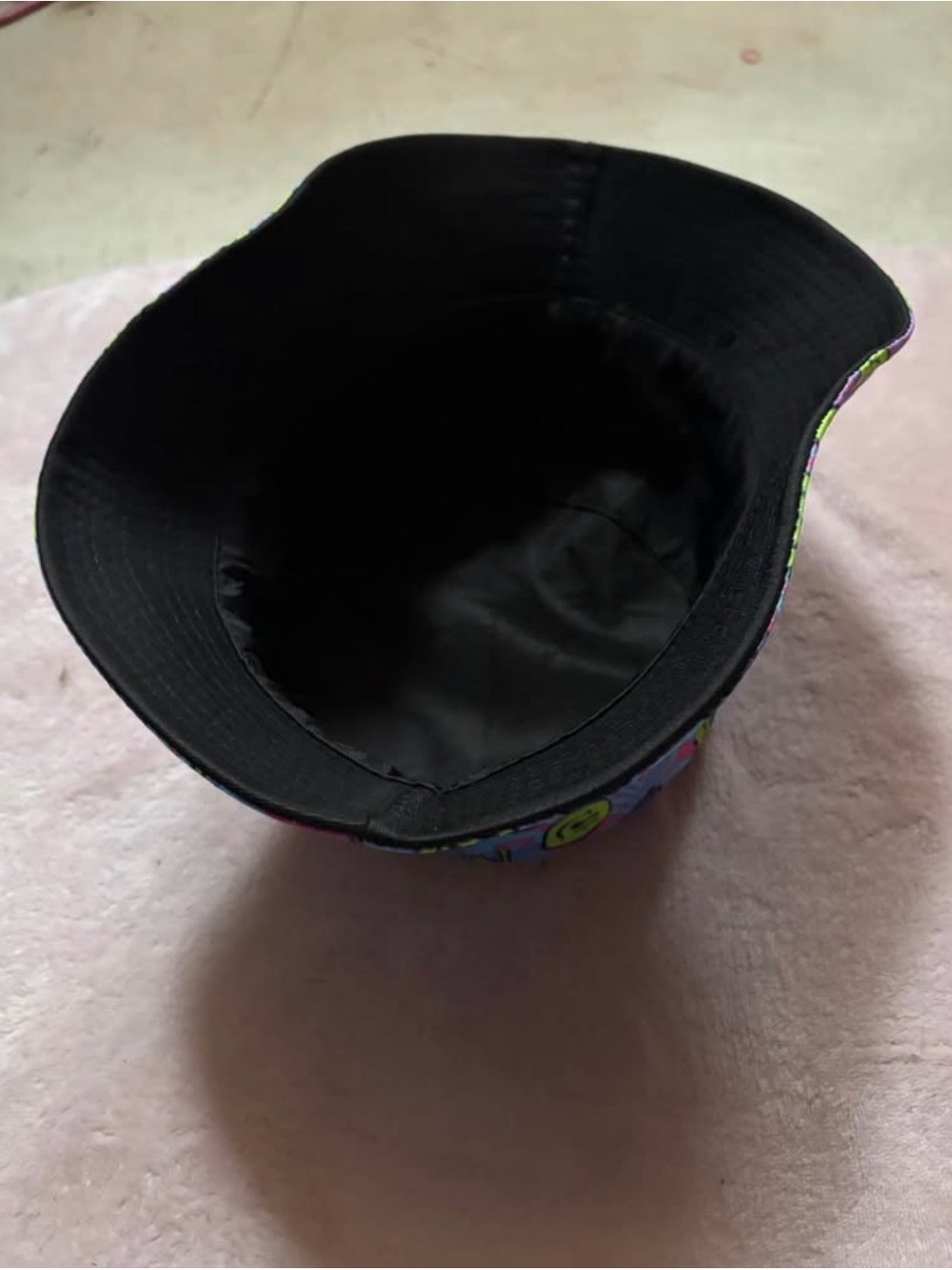 Neon Smiley Pattern Bucket Hat - Multicolor - Picture 3 of 3